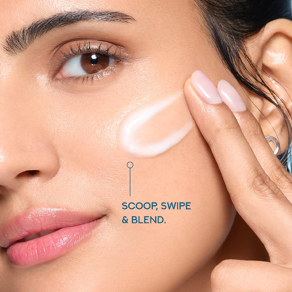 Ponds Super Light Gel Oil-Free Moisturizer with Hyaluronic Acid & Vitamin E 24HR Hydration [200 ml]